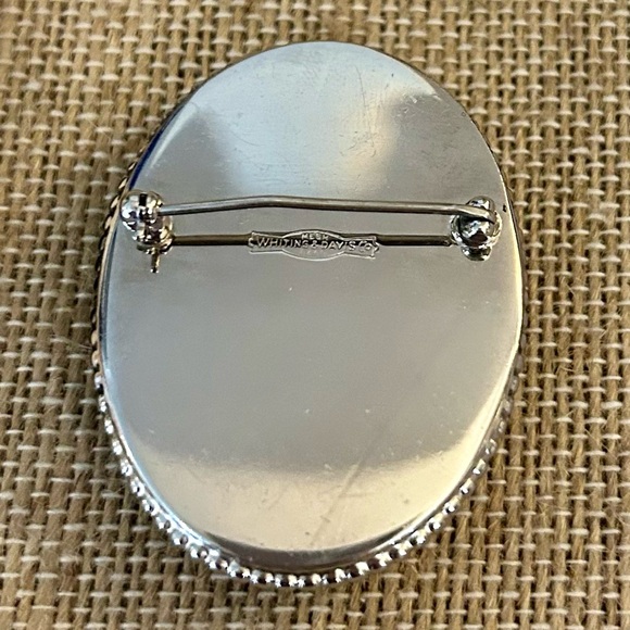 Vintage Whiting & Davis Signed Hematite Brooch - Picture 8 of 13
